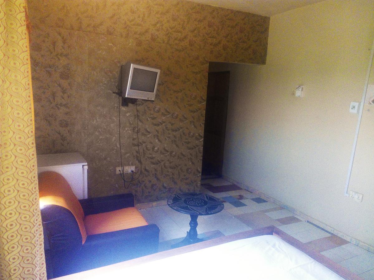 Open Space Hotel Κούμασι Εξωτερικό φωτογραφία